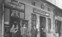 W męskim gronie... Lesko - rok 1935